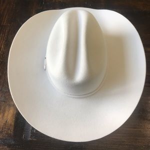 Schneider’s White Cowboy/Girl Hat